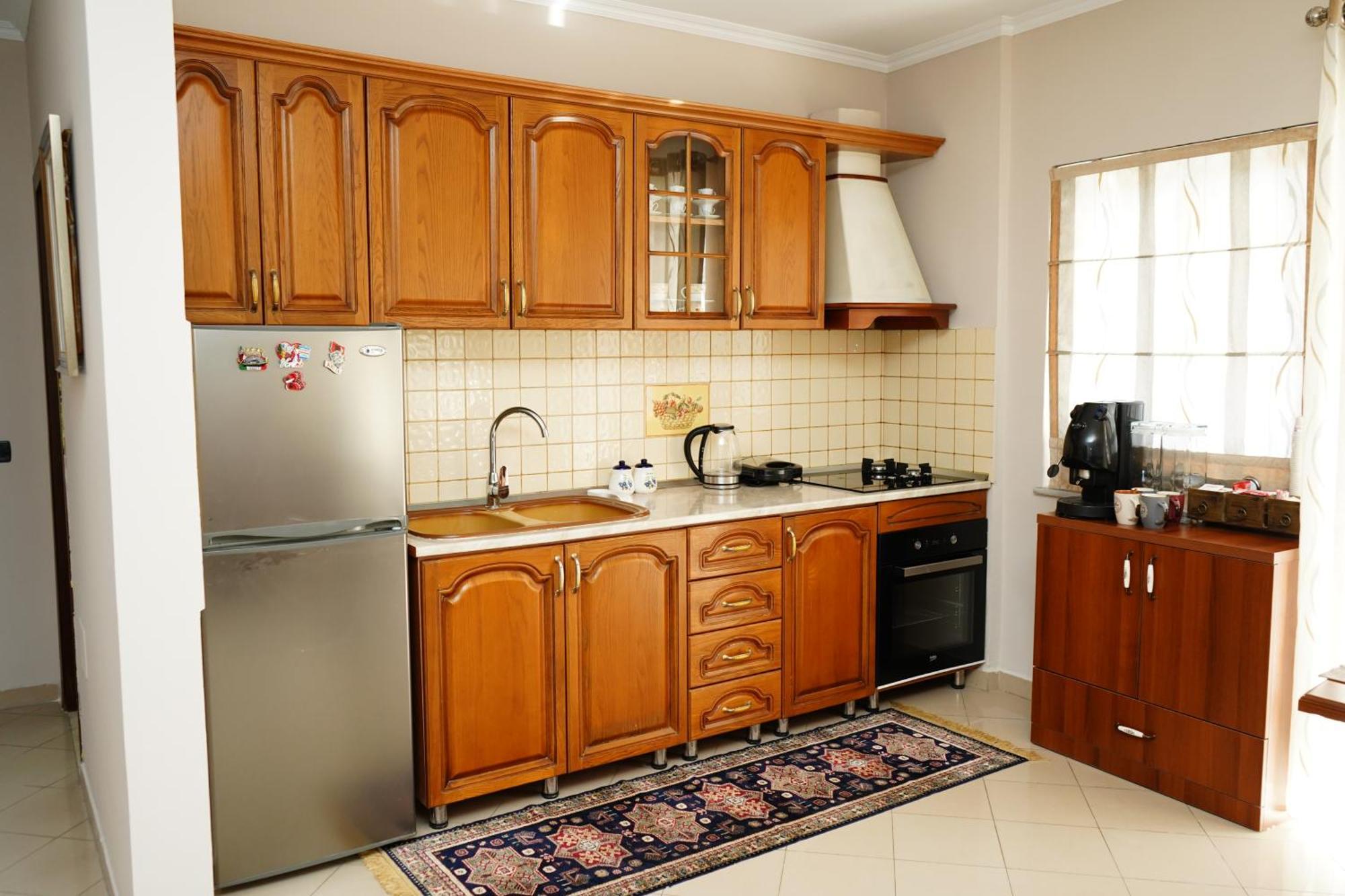 New Bazaar Bliss Apartment Tirana Bagian luar foto