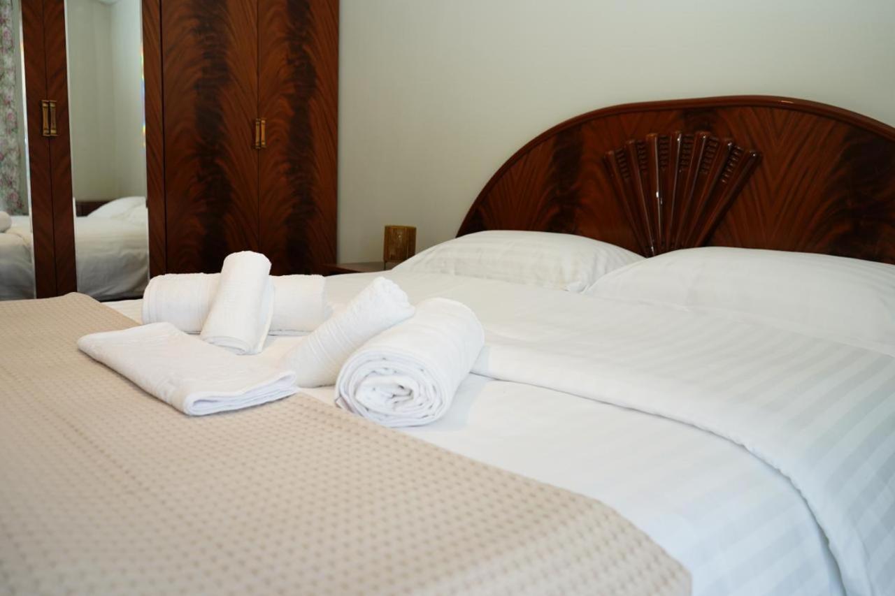 New Bazaar Bliss Apartment Tirana Bagian luar foto